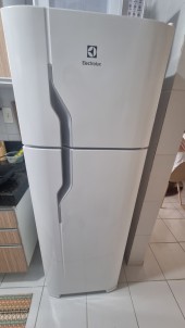 Geladeira Eletrolux seminova